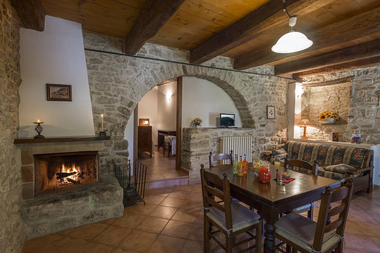 Expert Chimney and Fireplace Services in Midway City, California